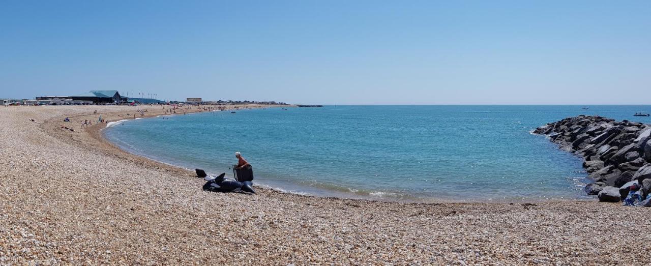 Memories Made Hotel Selsey Buitenkant foto
